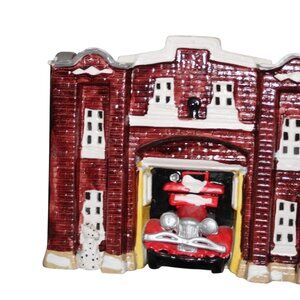 Department 56 Christmas Snow Village House "Fire Station" 1984 Retired